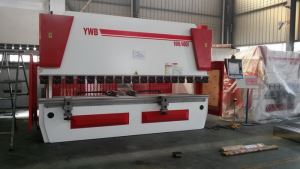 8 osi CNC Press zavore